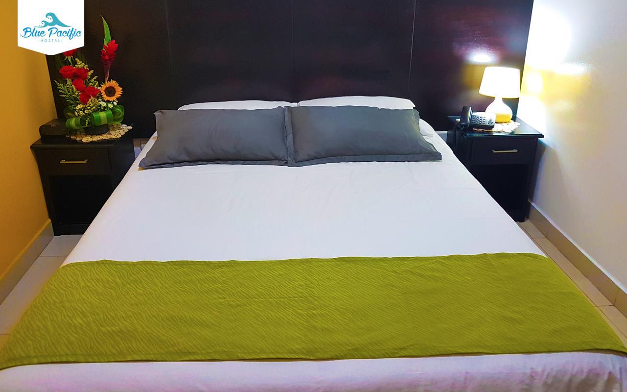 Hostal Blue Pacific Манта Екстериор снимка