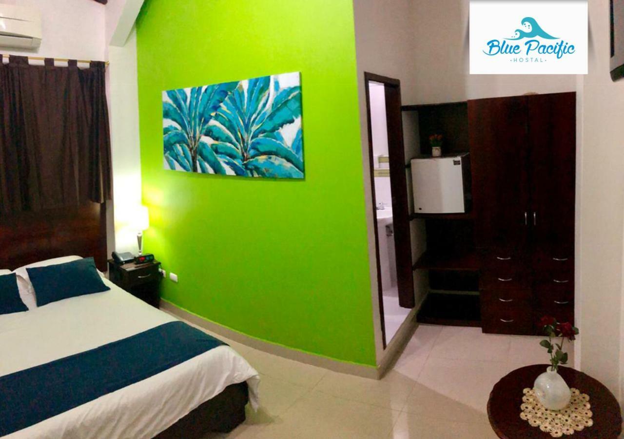 Hostal Blue Pacific Манта Екстериор снимка