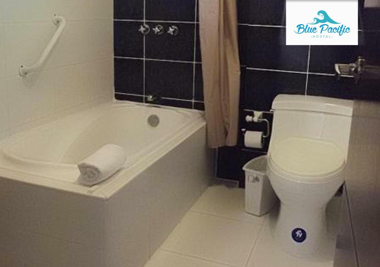Hostal Blue Pacific Манта Екстериор снимка